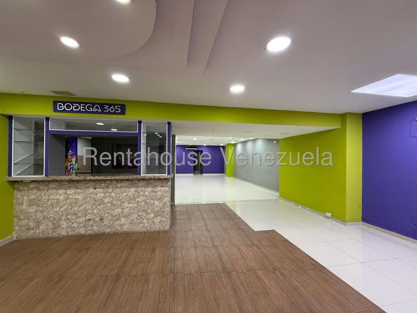 Comercial (Local Comercial) en Alquiler en Santa Rosa de Lima, Distrito Metropolitano - 6