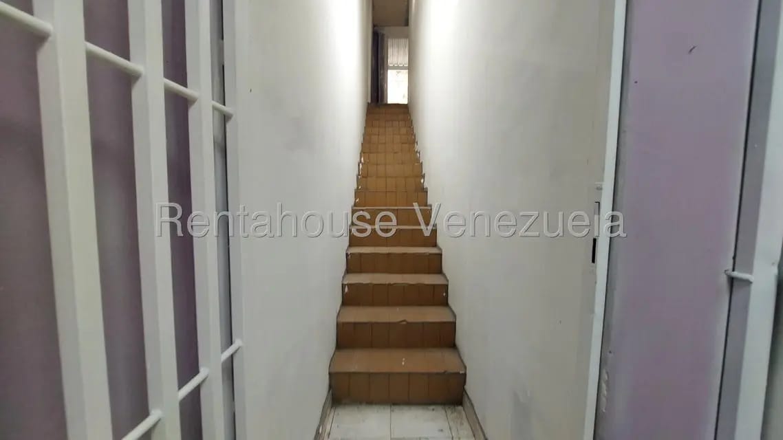 Comercial (Local Comercial) en Alquiler en Parroquia Santa Rosalia, Distrito Metropolitano - 3