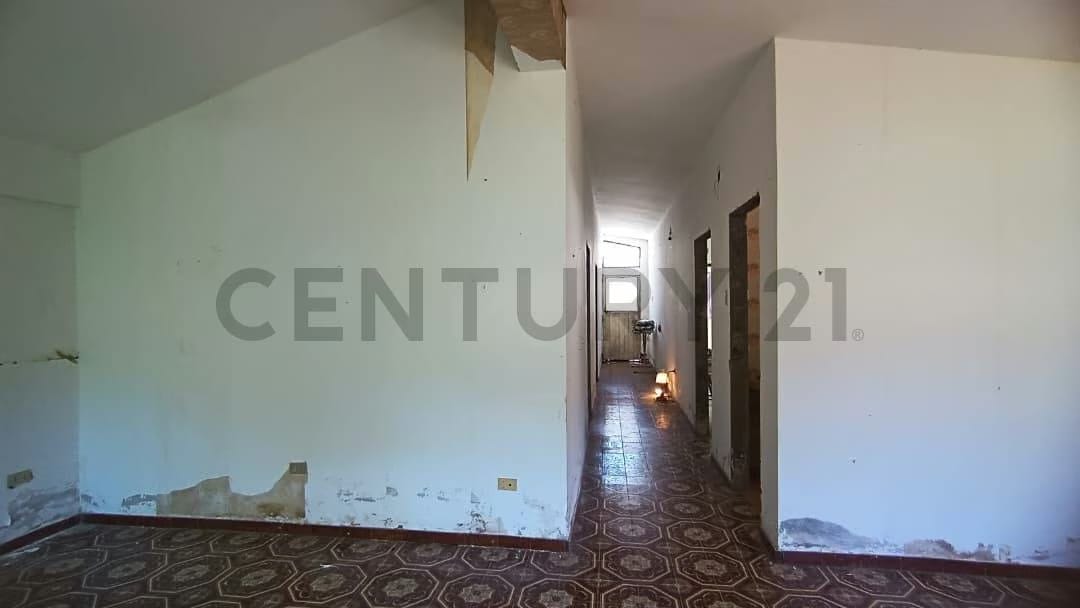 Oportunidad terreno de 800mt2 con 2 casas para remodelar en pampatar - 17