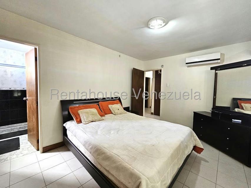 Apartamento (1 Nivel) en Alquiler en Santa Elena, Lara - 17