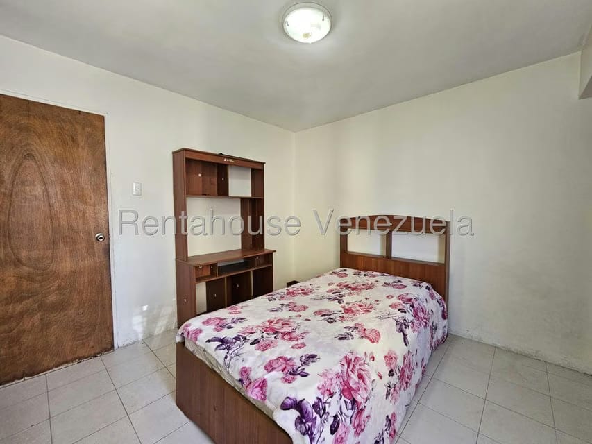 Apartamento (1 Nivel) en Alquiler en Santa Elena, Lara - 25