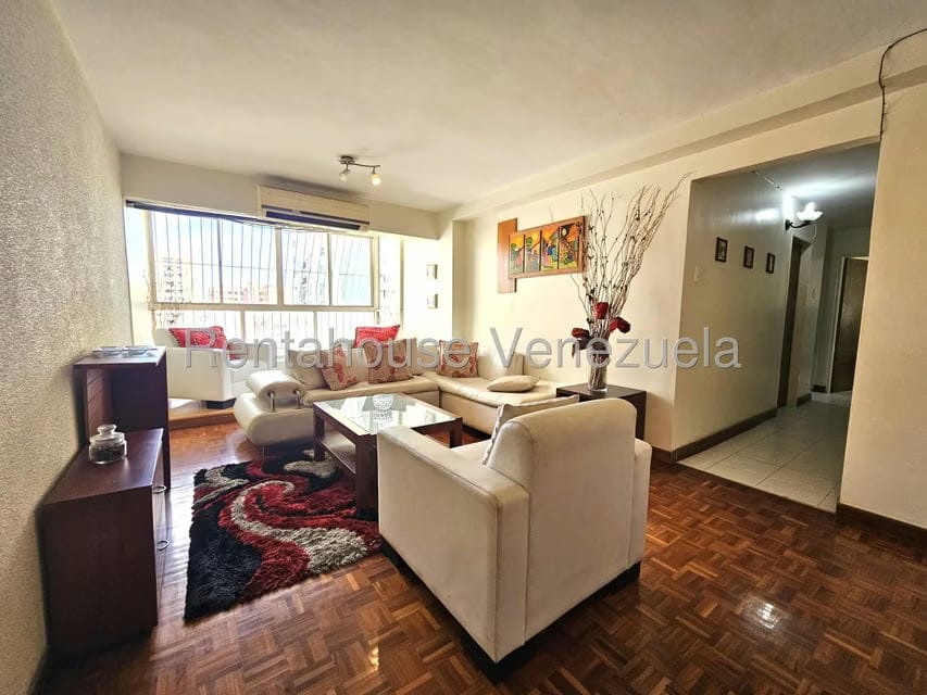 Apartamento (1 Nivel) en Alquiler en Santa Elena, Lara - 8