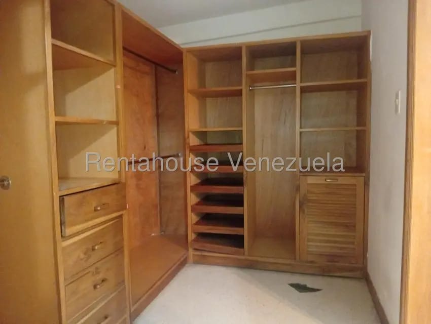 Casa (1 Nivel) en Alquiler en Tamare, Zulia - 13