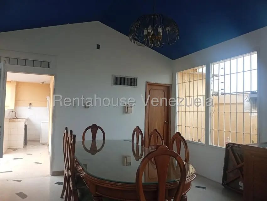 Casa (1 Nivel) en Alquiler en Tamare, Zulia - 19