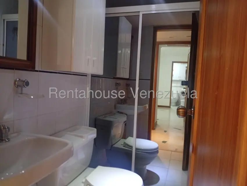 Casa (1 Nivel) en Alquiler en Tamare, Zulia - 21