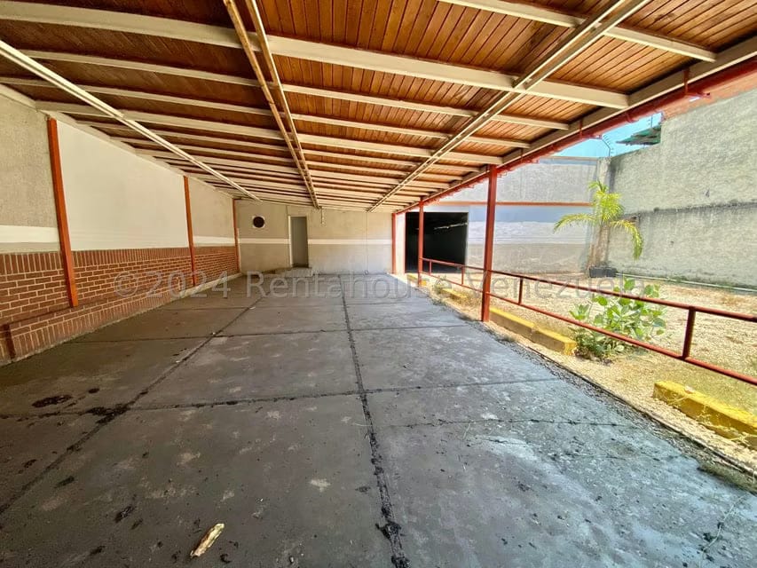 Comercial (Local Comercial) en Venta en El Limon, Aragua - 14
