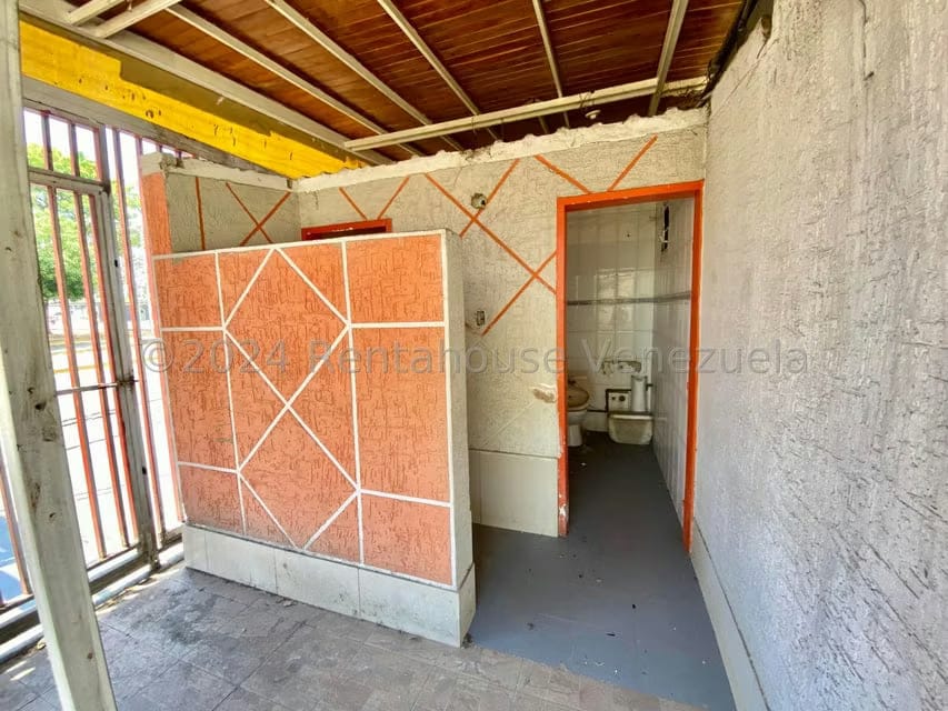 Comercial (Local Comercial) en Venta en El Limon, Aragua - 8