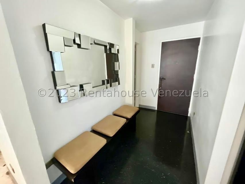 Apartamento (1 Nivel) en Venta en Las Mercedes, Distrito Metropolitano - 4