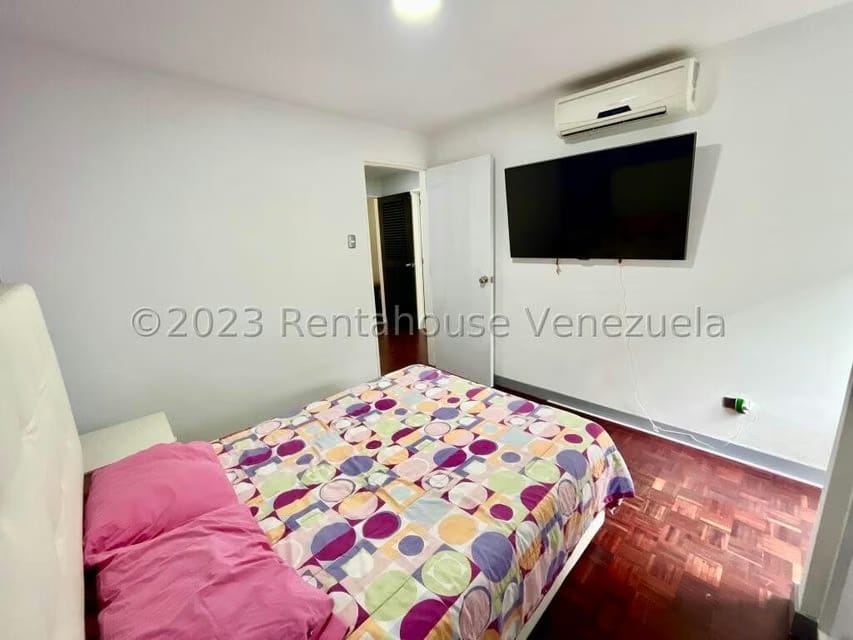 Apartamento (1 Nivel) en Venta en Las Mercedes, Distrito Metropolitano - 33