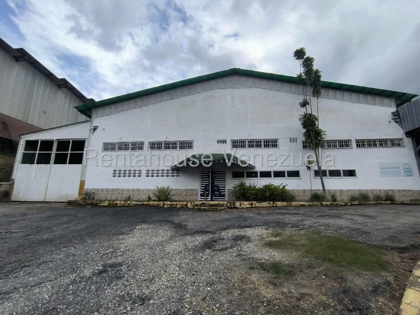Comercial (Galpon - Deposito) en Venta en Zona Industrial Soco, Aragua - 2