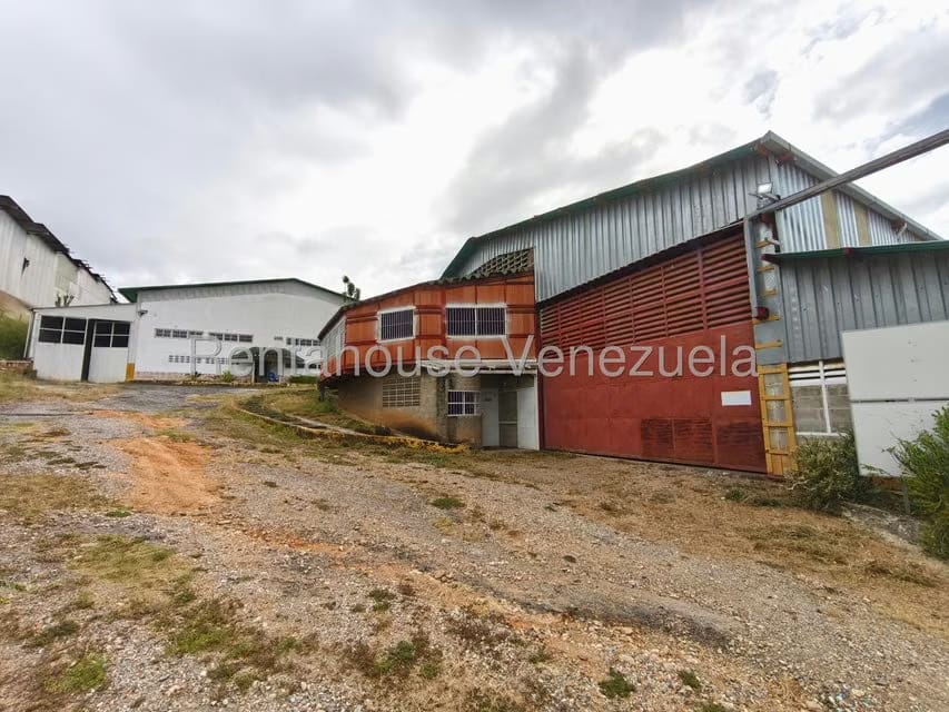 Comercial (Galpon - Deposito) en Venta en Zona Industrial Soco, Aragua - 48