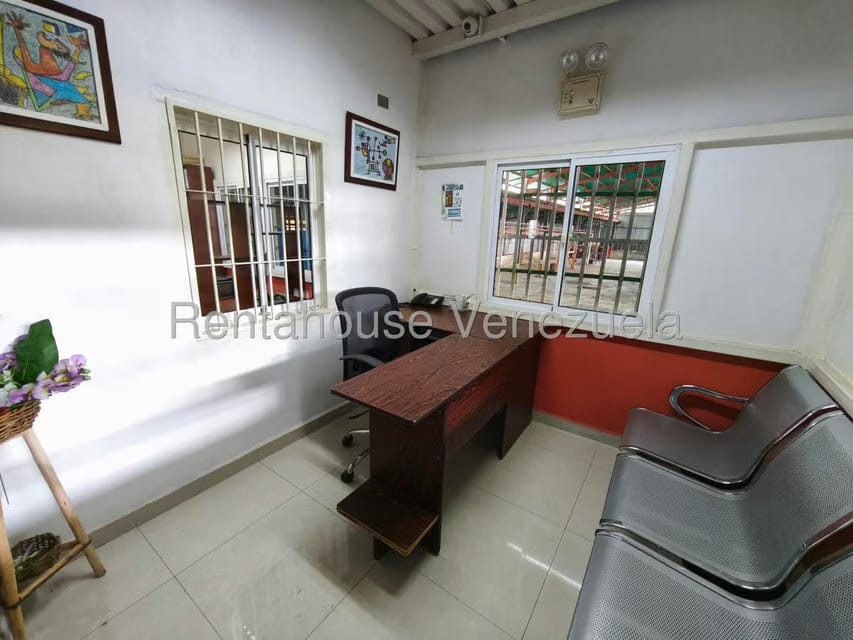 Comercial (Galpon - Deposito) en Venta en Zona Industrial Soco, Aragua - 10
