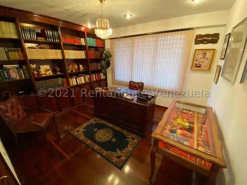 Casa (Multipes Niveles) en Venta en Los Naranjos del Cafetal, Distrito Metropolitano - 6
