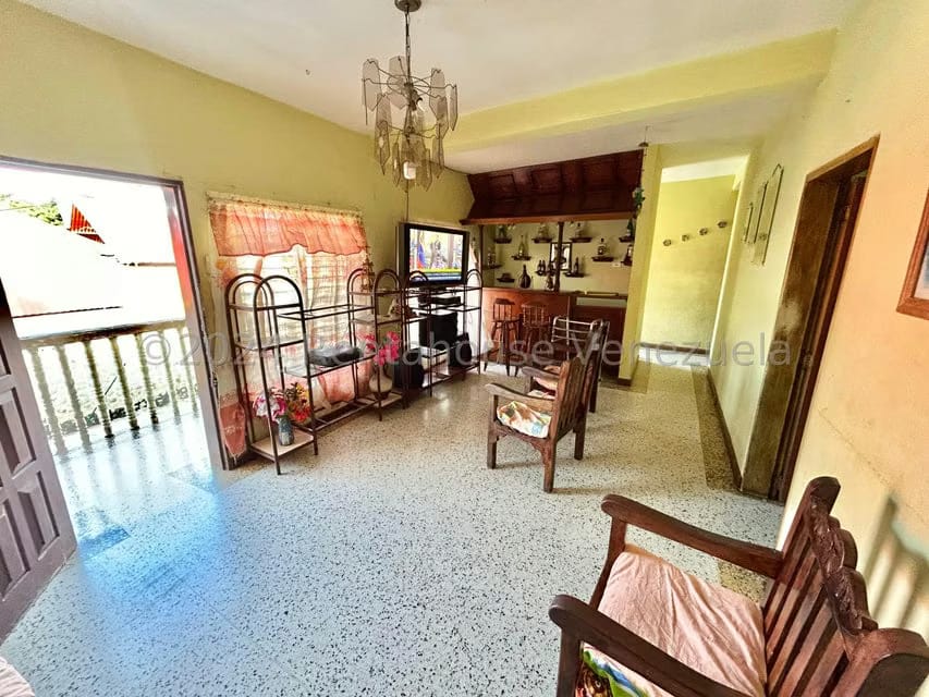 Comercial (Edificio) en Venta en Zona Oeste, Lara - 13
