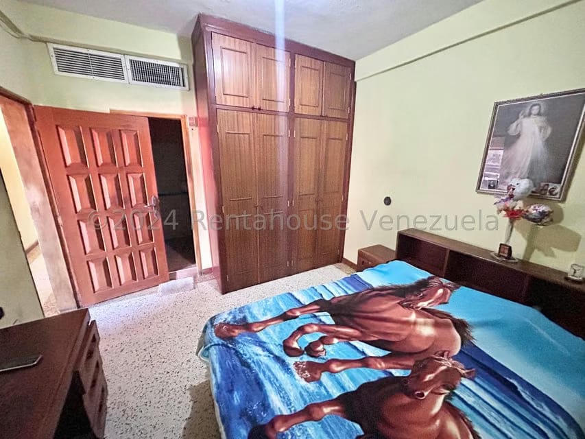 Comercial (Edificio) en Venta en Zona Oeste, Lara - 25