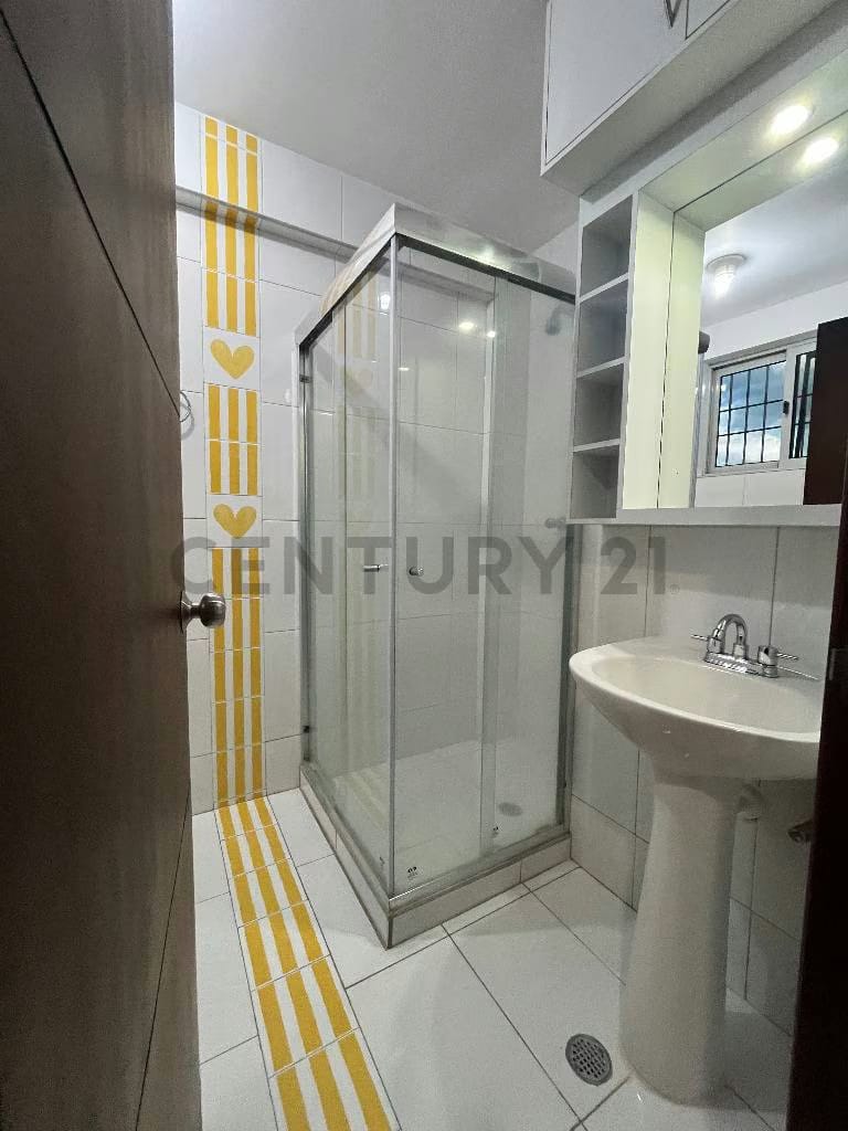 Alquiler TH 175 m2 en Alquiler, Nagunagua Mañongo Con. Res. Antares Homes - 21