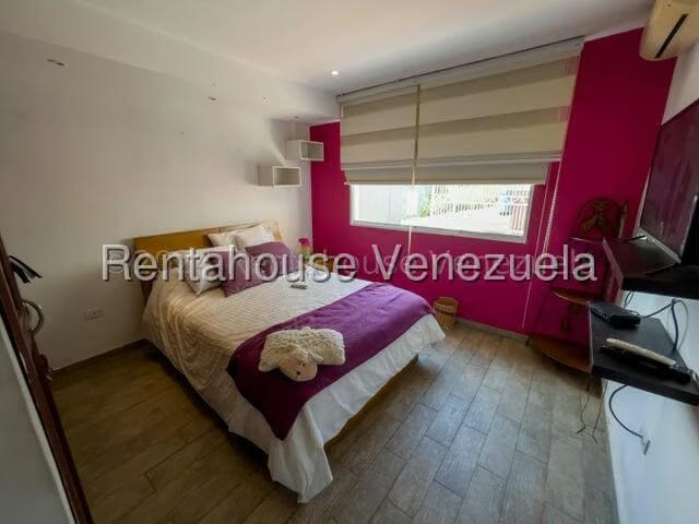 Casa (Multipes Niveles) en Venta en Lomas del Halcon, Distrito Metropolitano - 12