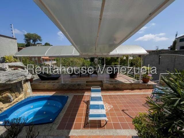 Casa (Multipes Niveles) en Venta en Lomas del Halcon, Distrito Metropolitano - 5