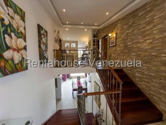 Casa (Multipes Niveles) en Venta en Lomas del Halcon, Distrito Metropolitano - 6