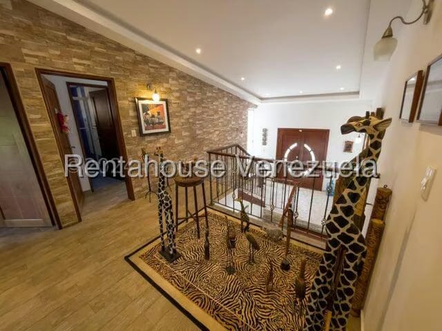 Casa (Multipes Niveles) en Venta en Lomas del Halcon, Distrito Metropolitano - 7