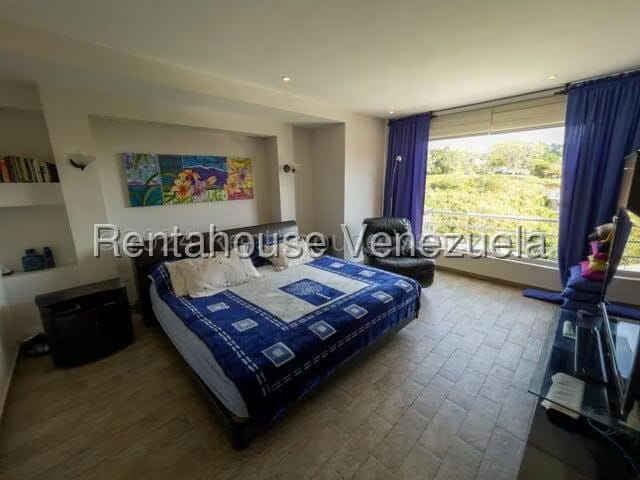 Casa (Multipes Niveles) en Venta en Lomas del Halcon, Distrito Metropolitano - 9