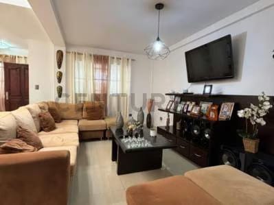 En venta Vivienda Moderna con Amplios espacios - 4