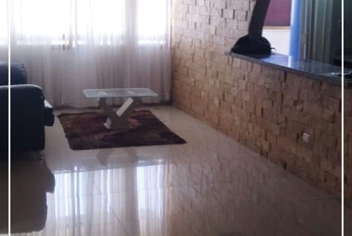 Venta Apartamento Piso 10-Res. Los Mangos, Maracay - 2