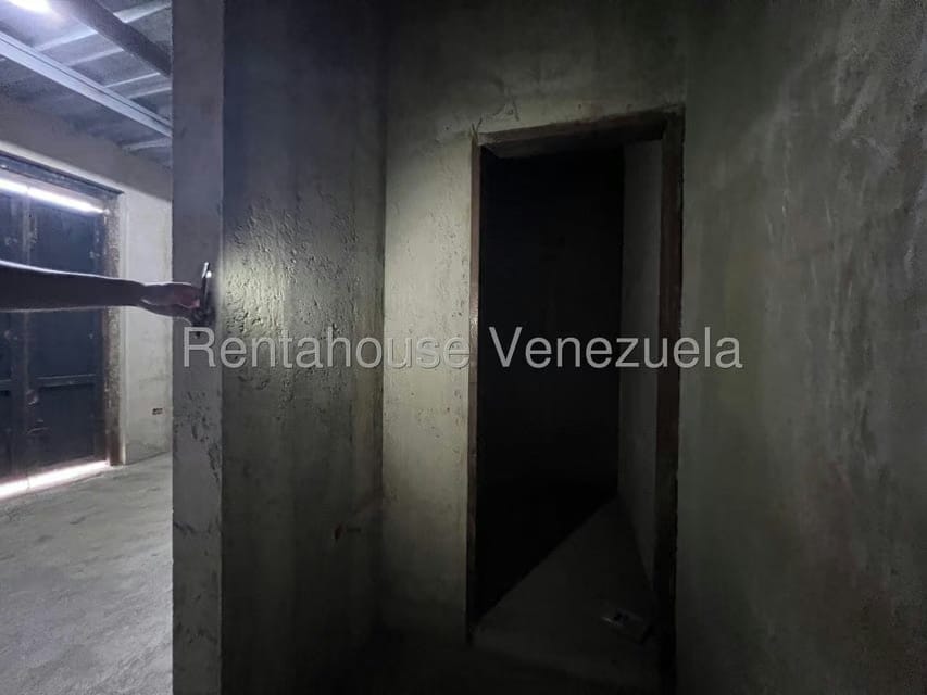 Comercial (Local Comercial) en Alquiler en Centro, Lara - 11