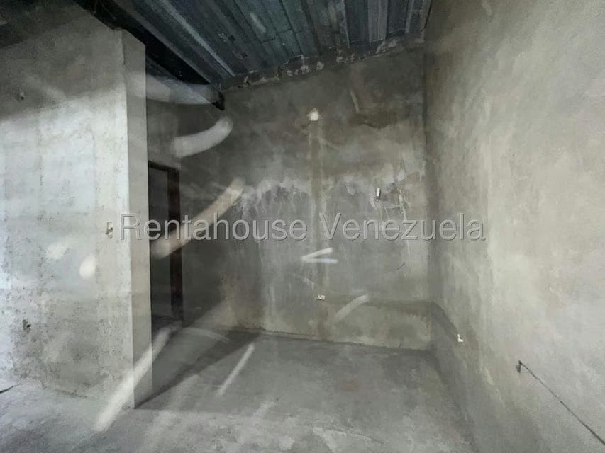Comercial (Local Comercial) en Alquiler en Centro, Lara - 16