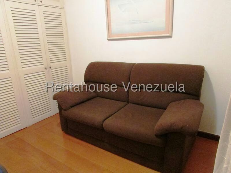 Apartamento (Duplex) en Alquiler en Campo Alegre, Distrito Metropolitano - 12