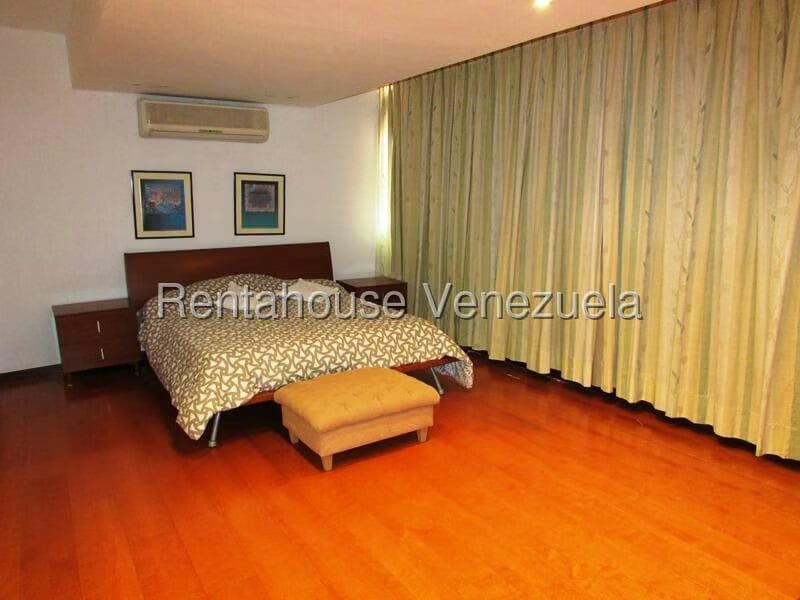 Apartamento (Duplex) en Alquiler en Campo Alegre, Distrito Metropolitano - 19
