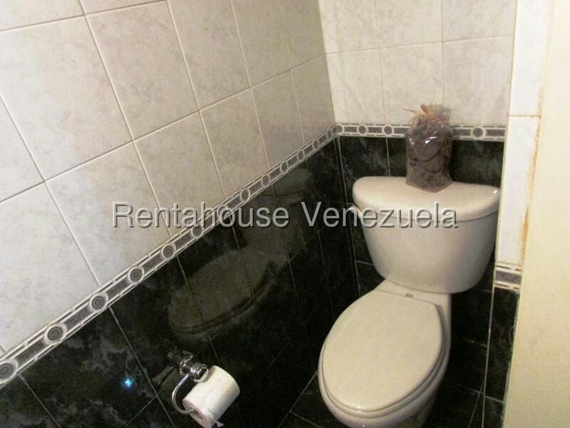 Apartamento (Duplex) en Alquiler en Campo Alegre, Distrito Metropolitano - 8