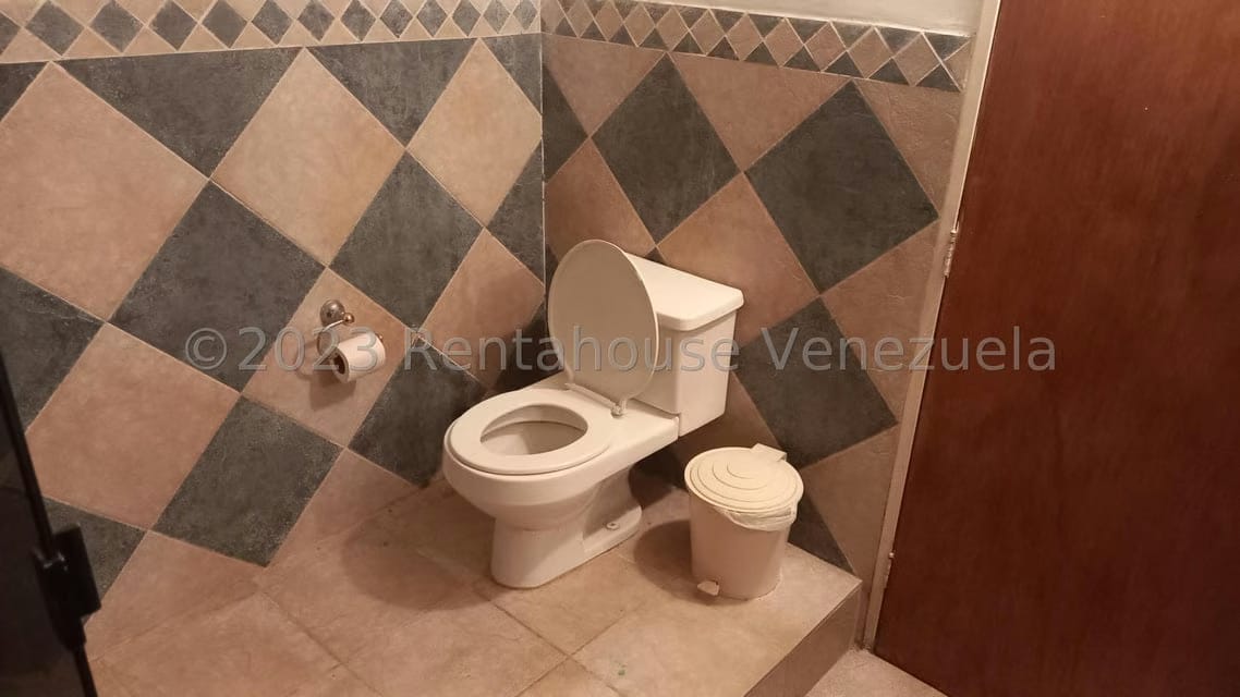 Casa (1 Nivel) en Venta en Mampote, Miranda - 17