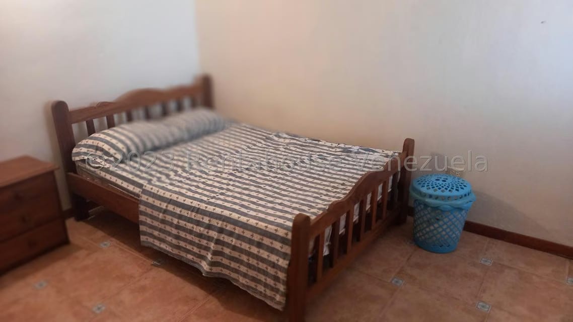 Casa (1 Nivel) en Venta en Mampote, Miranda - 21