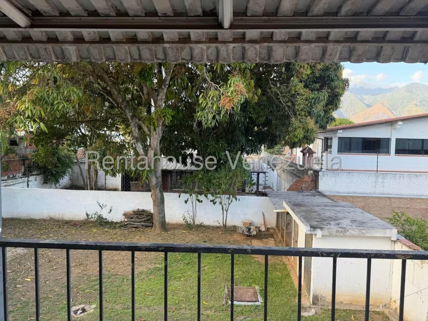 Casa (Multipes Niveles) en Venta en Macaracuay, Distrito Metropolitano - 13