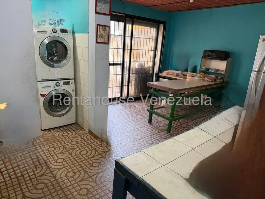 Casa (Multipes Niveles) en Venta en Macaracuay, Distrito Metropolitano - 16