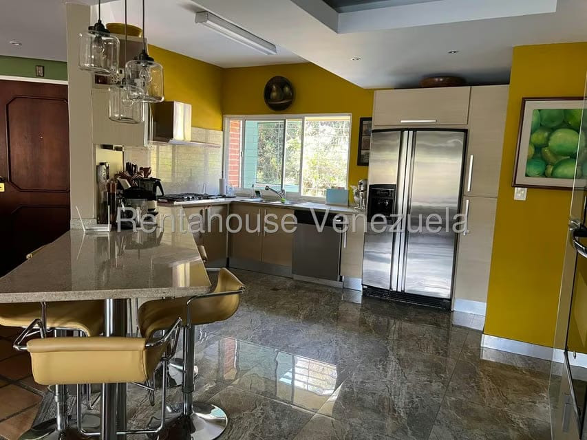 Apartamento (1 Nivel) en Alquiler en Los Campitos, Distrito Metropolitano - 13