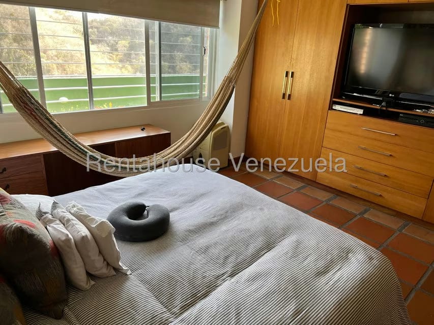 Apartamento (1 Nivel) en Alquiler en Los Campitos, Distrito Metropolitano - 19