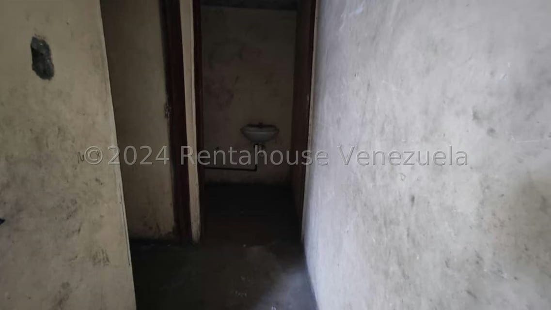 Comercial (Local Comercial) en Alquiler en Centro, Lara - 12