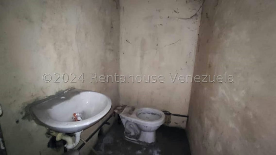 Comercial (Local Comercial) en Alquiler en Centro, Lara - 13