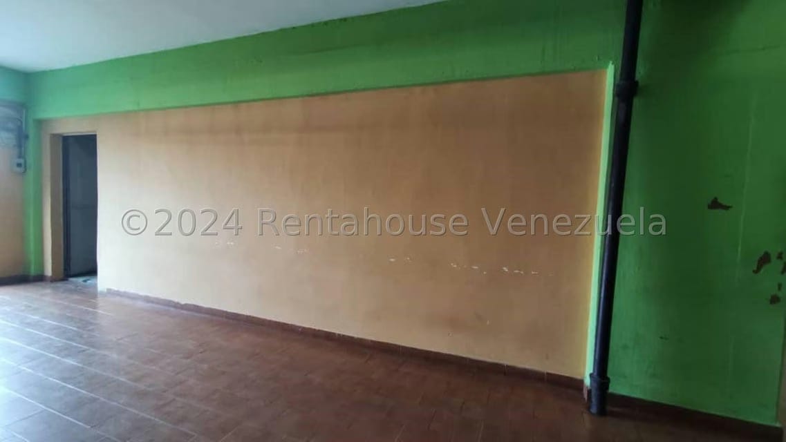 Comercial (Local Comercial) en Alquiler en Centro, Lara - 23