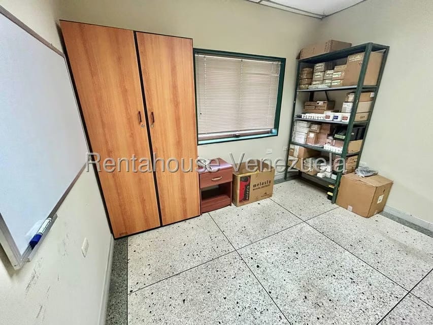 Comercial (Galpon - Deposito) en Venta en Zona Industrial 2, Lara - 15