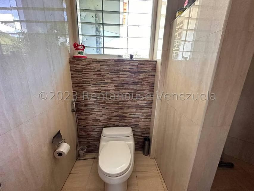Casa (1 Nivel) en Venta en Las Morochas I, Carabobo - 26