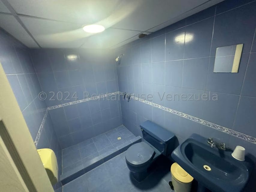 Comercial (Local Comercial) en Alquiler en El Hatillo, Distrito Metropolitano - 7