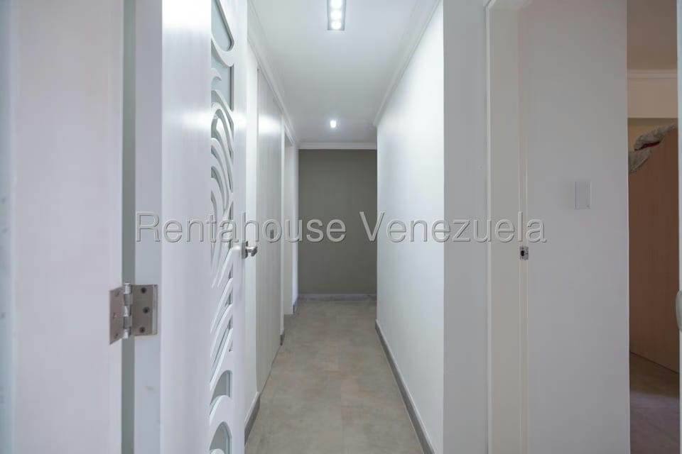 Apartamento (1 Nivel) en Venta en Municipio Carrizal, Miranda - 12