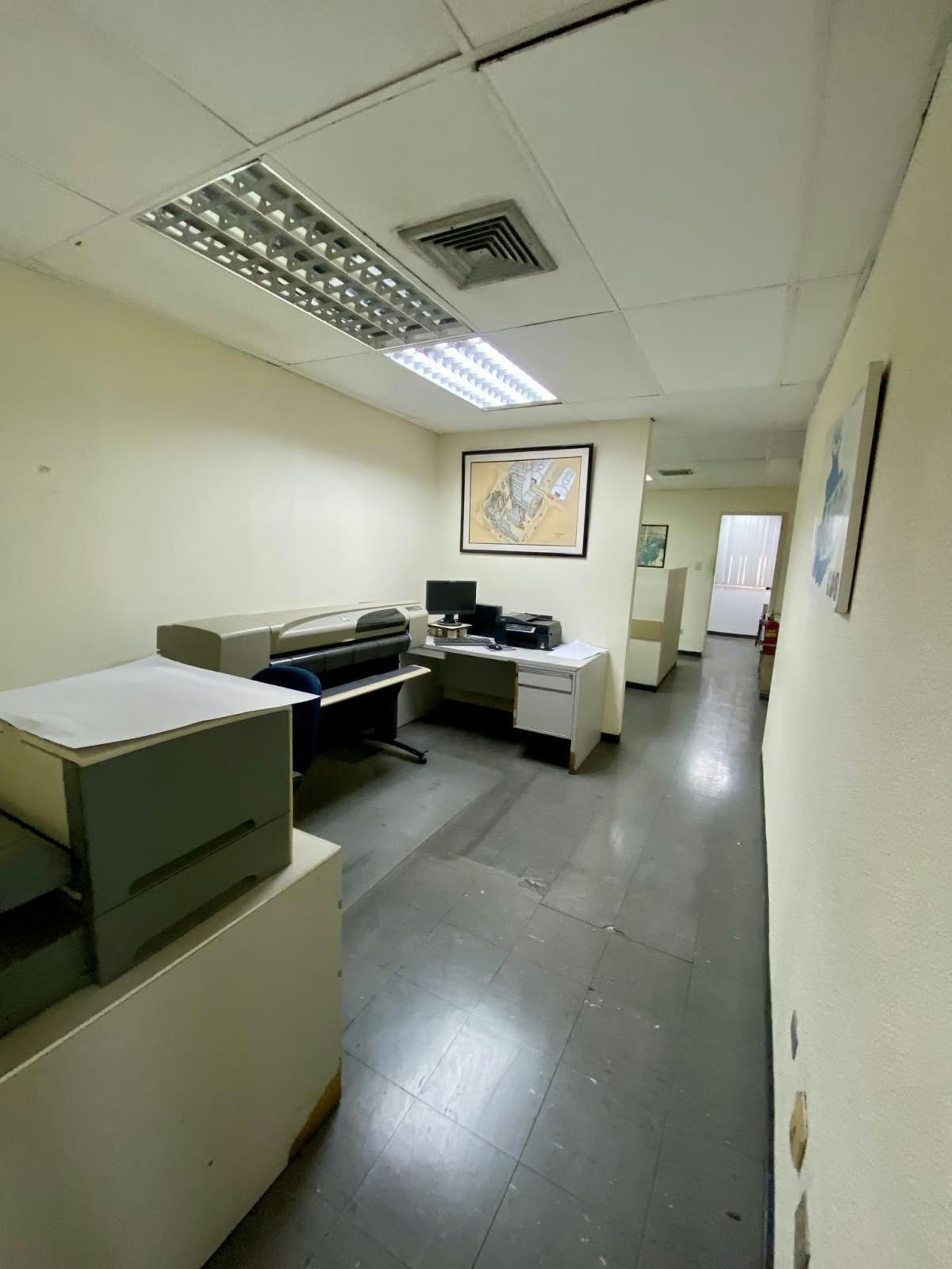 Oficina en Alquiler - Urb. Colinas de Bello Monte - Baruta - Estado Miranda - 6