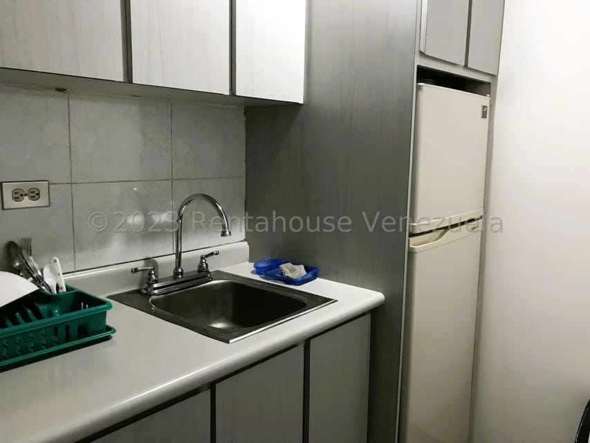 Comercial (Local Comercial) en Venta en Santa Eduvigis, Distrito Metropolitano - 19