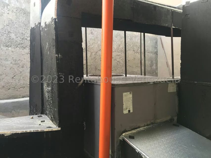Comercial (Local Comercial) en Venta en Santa Eduvigis, Distrito Metropolitano - 26