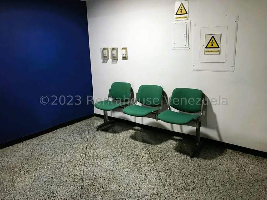 Comercial (Local Comercial) en Venta en Santa Eduvigis, Distrito Metropolitano - 29