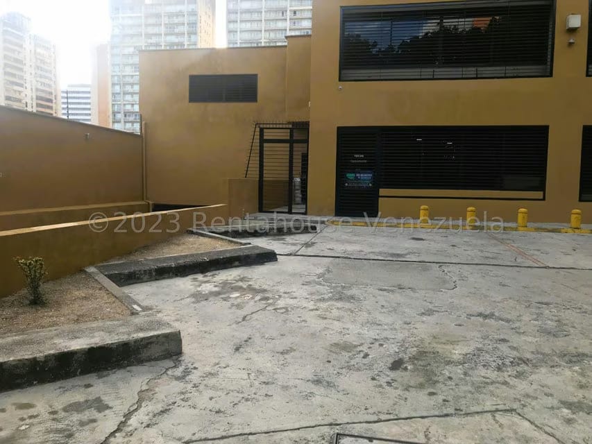 Comercial (Local Comercial) en Venta en Santa Eduvigis, Distrito Metropolitano - 4